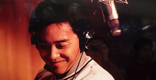 张国荣专辑 leslie cheung four seaso_张国荣英文名为什么叫leslie_leslie张国荣